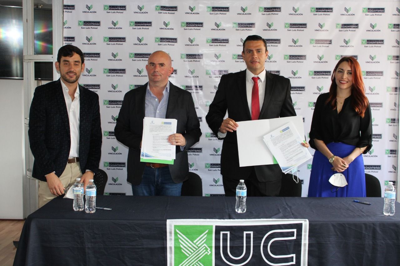  Ayuntamiento de San Luis Potosí y Universidad Cuauhtémoc firman convenio en favor de deportistas potosinos