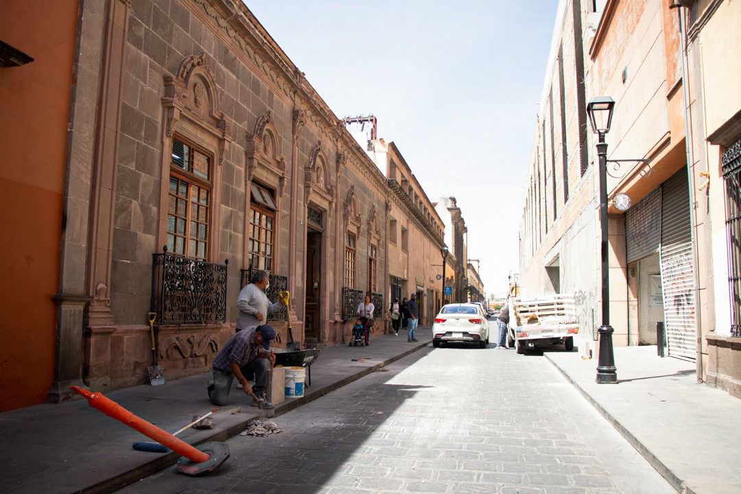 UGCH interviene en calles del primer cuadro de la ciudad, para hacerlas más dignas y seguras