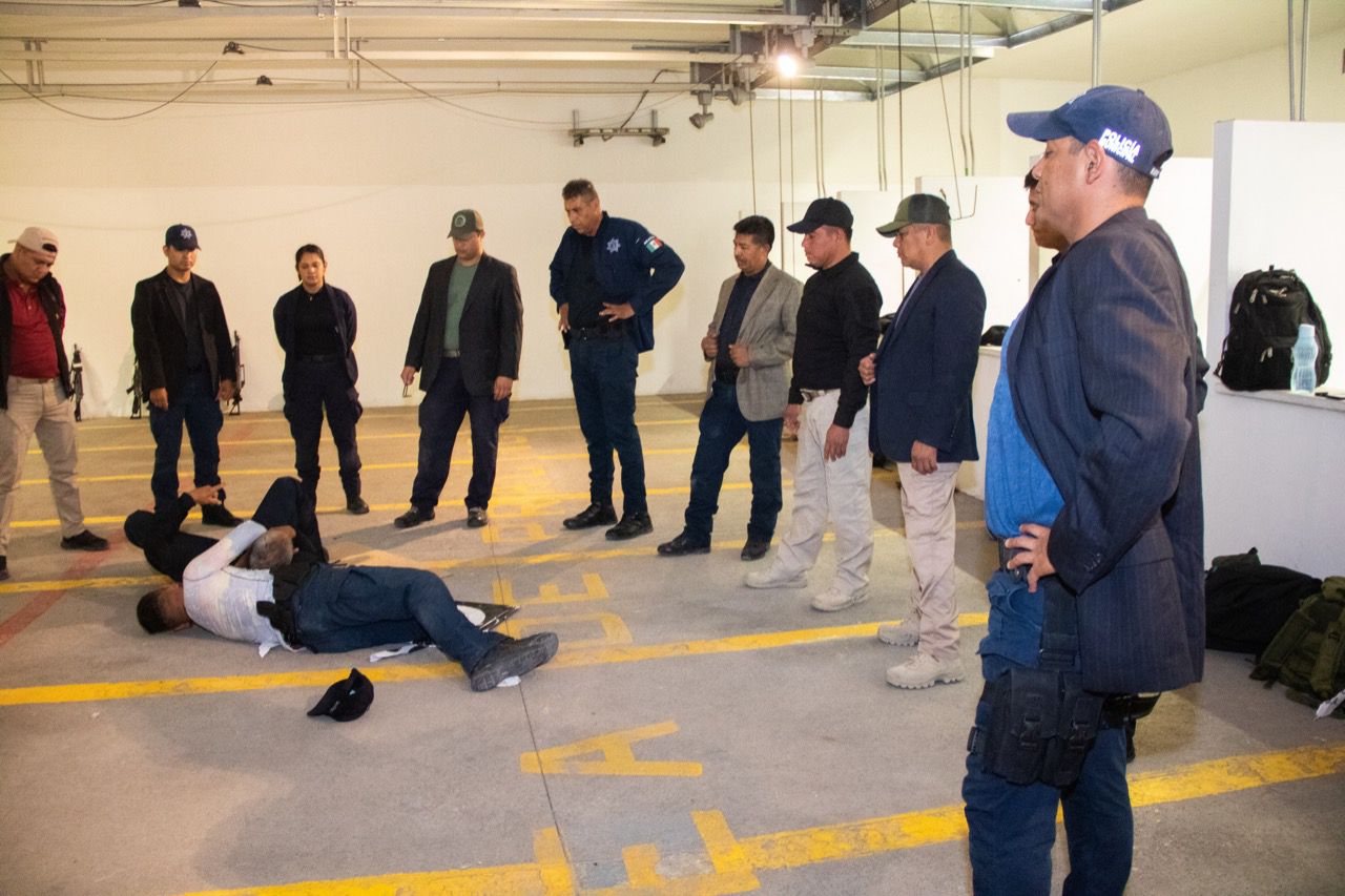 Agentes de la SSPC se capacitan en técnicas de protección personalizada