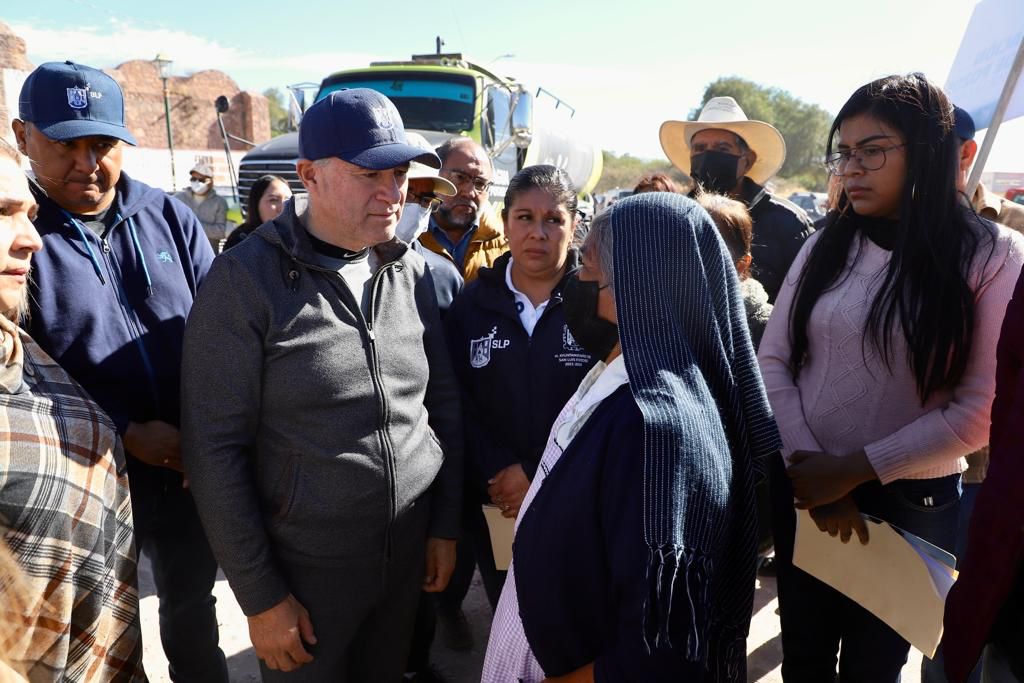  En el Domingo de Pilas 62, Alcalde Enrique Galindo se compromete a rehabilitar calles aledañas a la Zona Industrial
