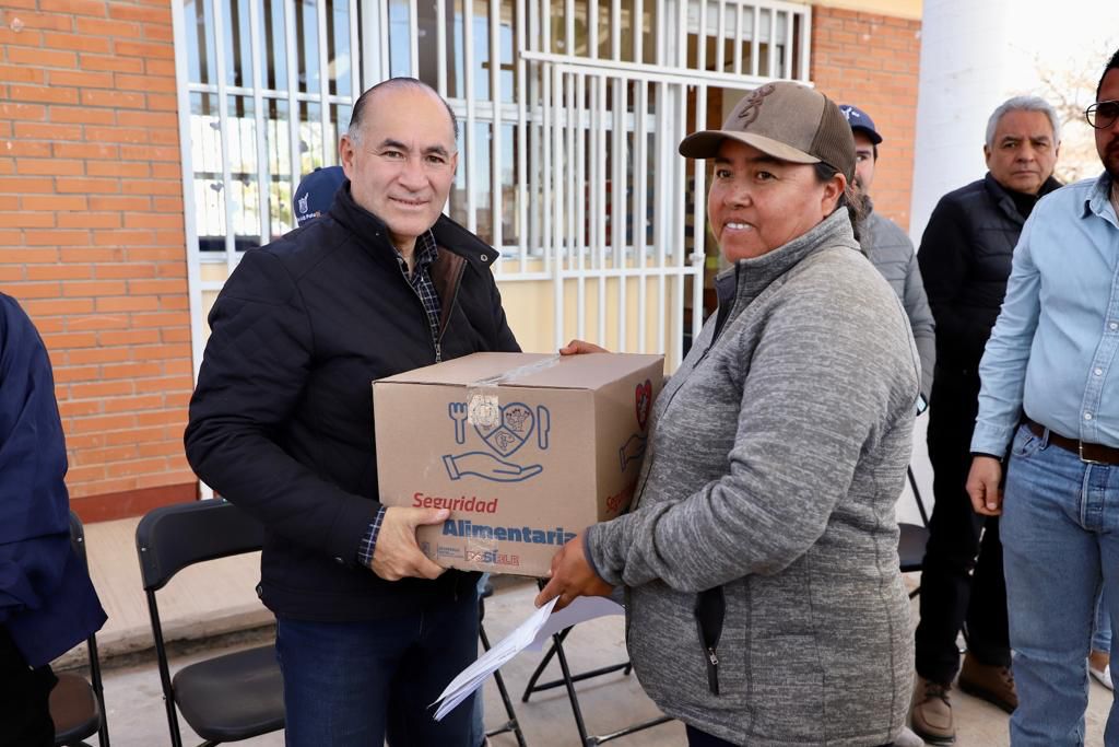  Alcalde Enrique Galindo cumple compromisos, con obras de infraestructura y acciones para el desarrollo social en Peñasco