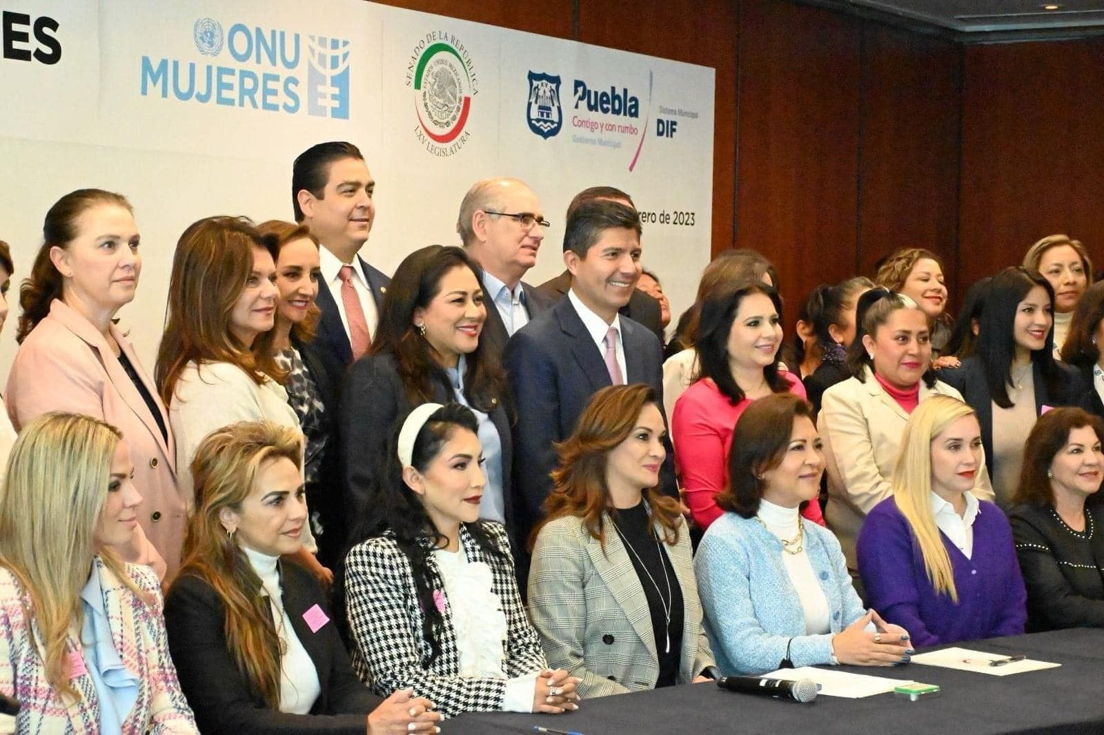 DIF Municipal de San Luis Potosí se suma al Senado de la República en favor de la igualdad de género