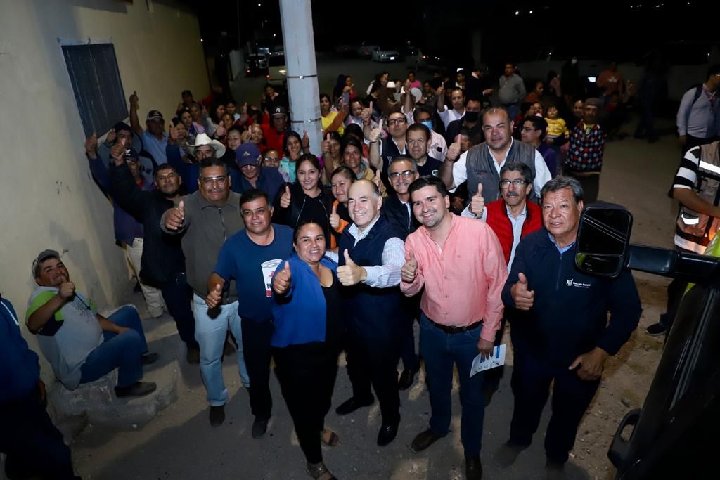  Alcalde Enrique Galindo cumple compromisos  de Alumbrado Táctico