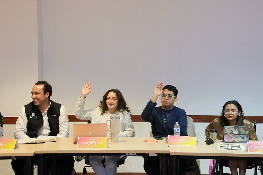 Atento Consejo Municipal de la Juventud a necesidades de este sector de la Capital potosina