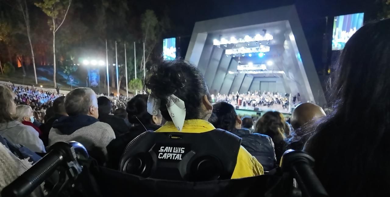 Personas con discapacidad disfrutaron del magno concierto por el 433 aniversario de San Luis Capital