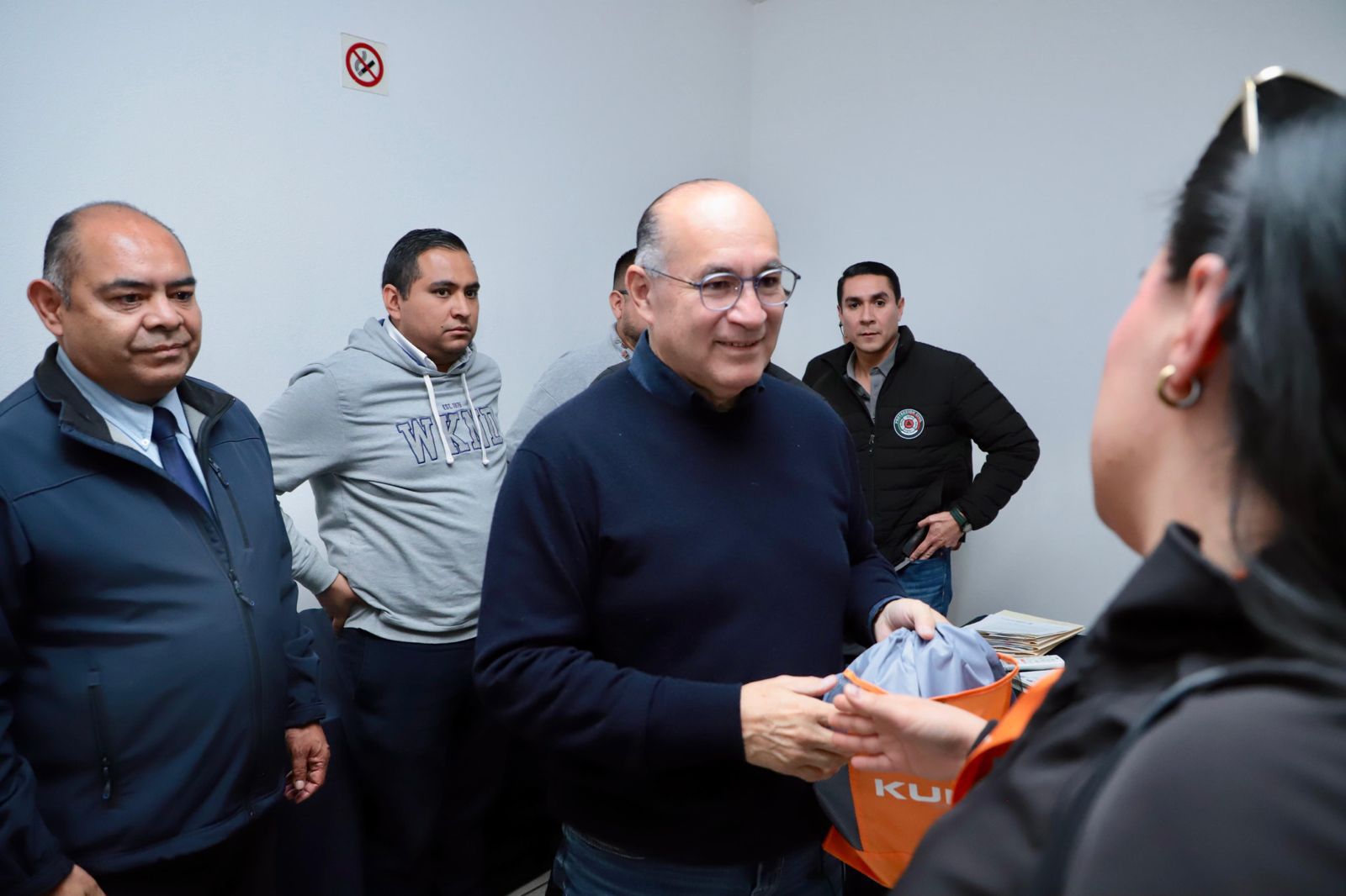 Alcalde Enrique Galindo entrega segundo paquete de dictámenes de Protección Civil