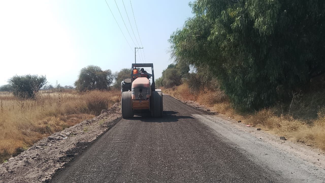 Programa “Vialidades Potosinas 2.0” beneficia a la población de La Pila