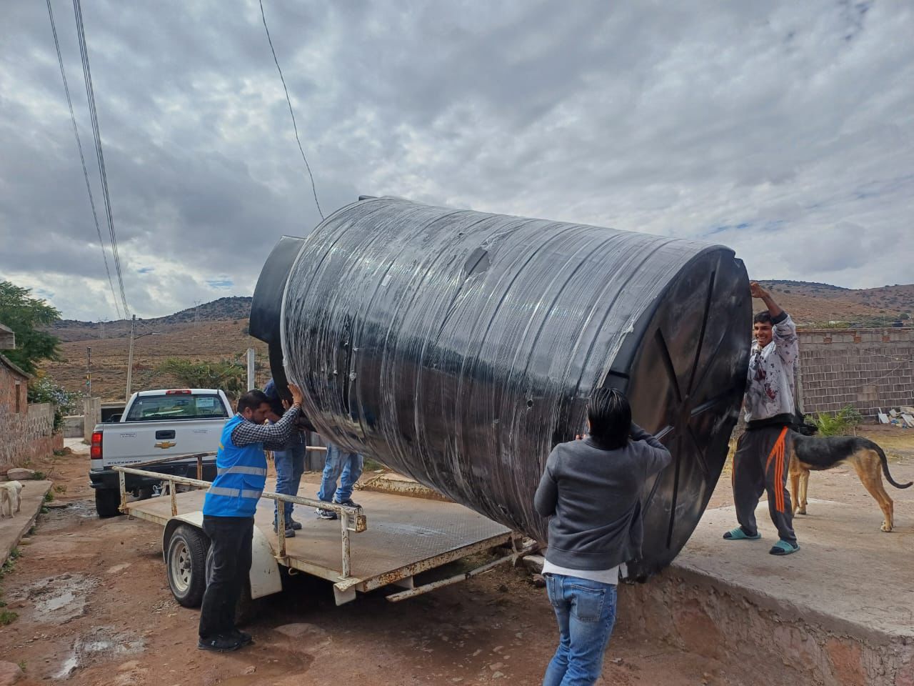 Atiende y entrega Gobierno Capitalino equipamiento en beneficio de habitantes de Pozuelos