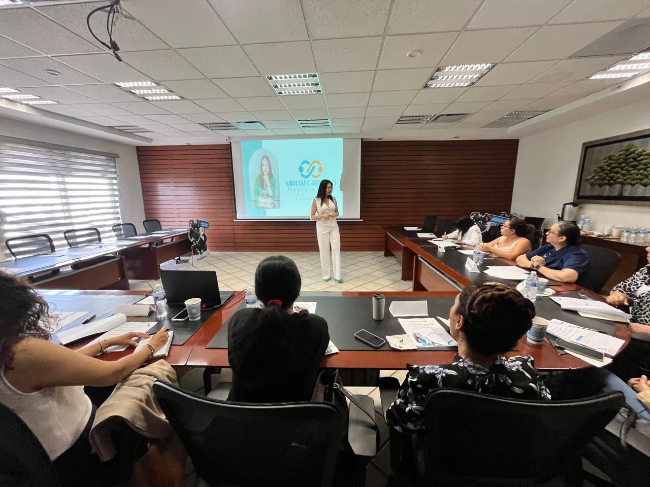 Gobierno de la Capital prepara nuevo programa de capacitaciones 2026