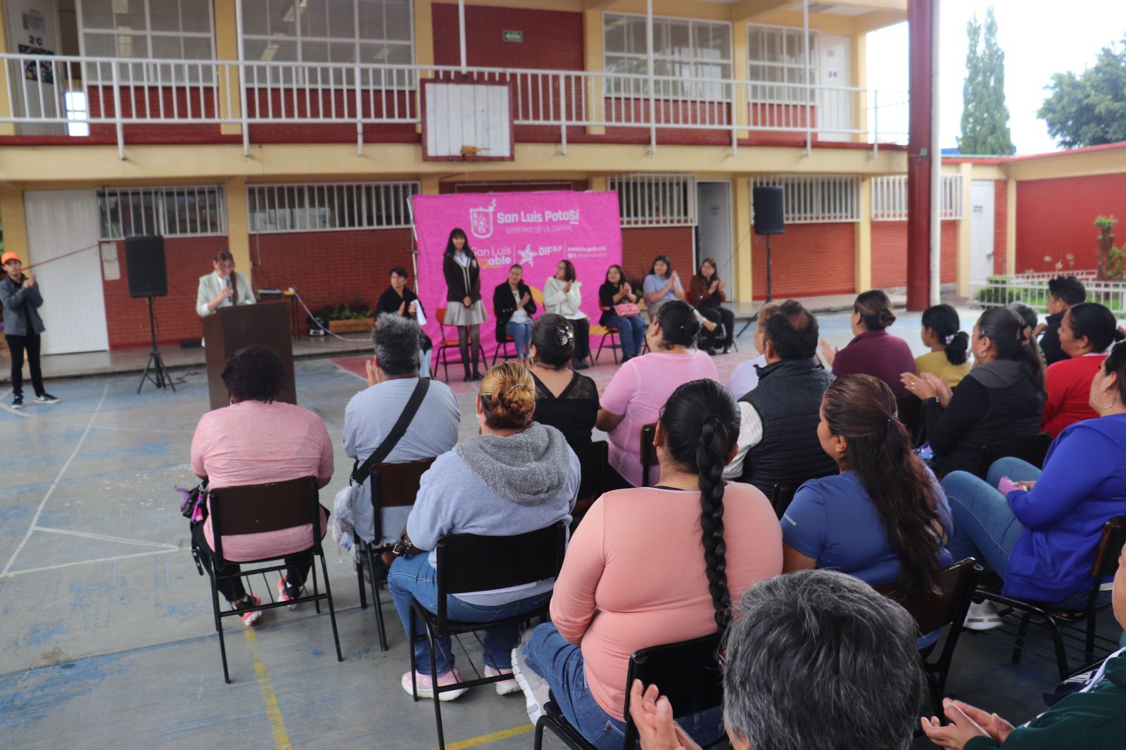 DIF Municipal fortaleció a más de 250 familias potosinas con el programa “Familias Fuertes”