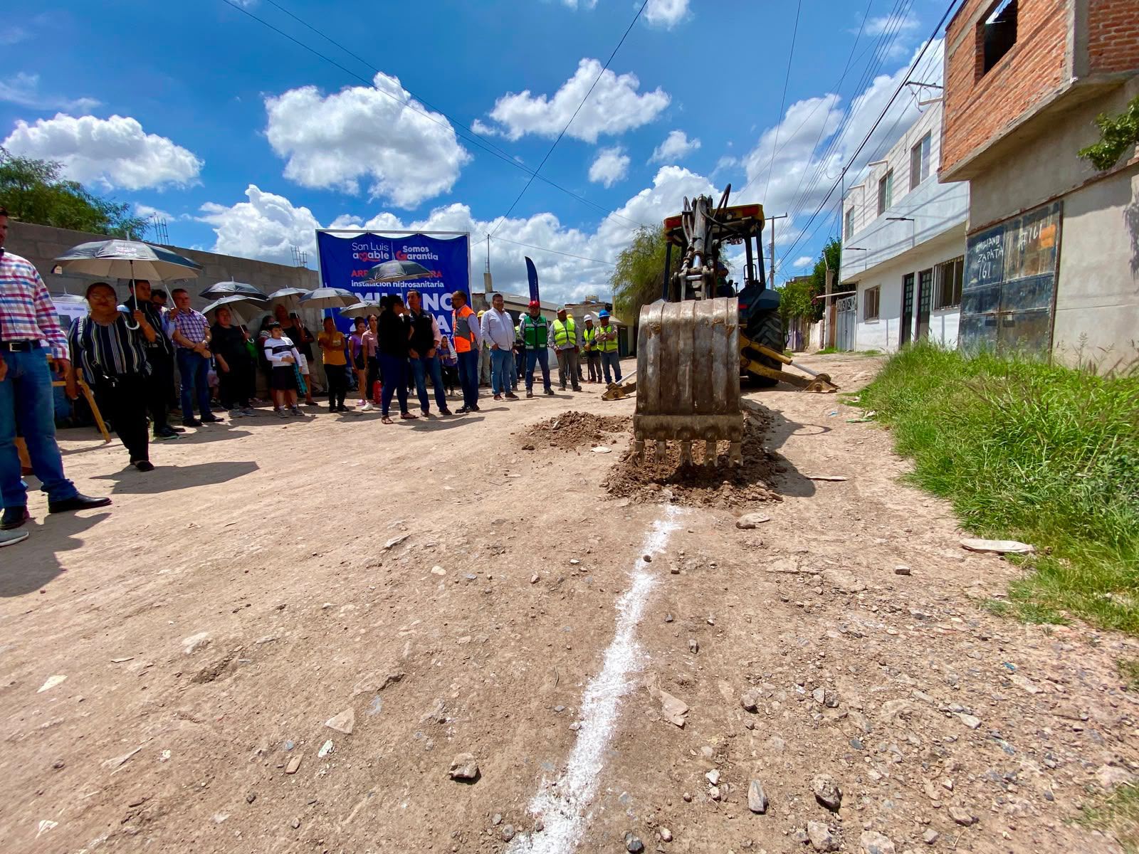 Arranca Gobierno de la Capital nueva red de agua y drenaje en Mártires de la Revolución