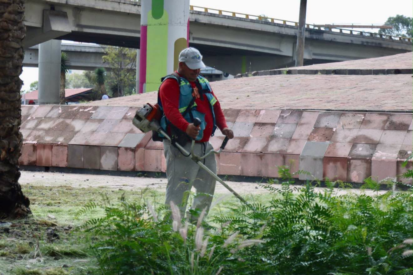 Gobierno de la Capital realiza jornada de limpieza en sitios emblemáticos de la ciudad