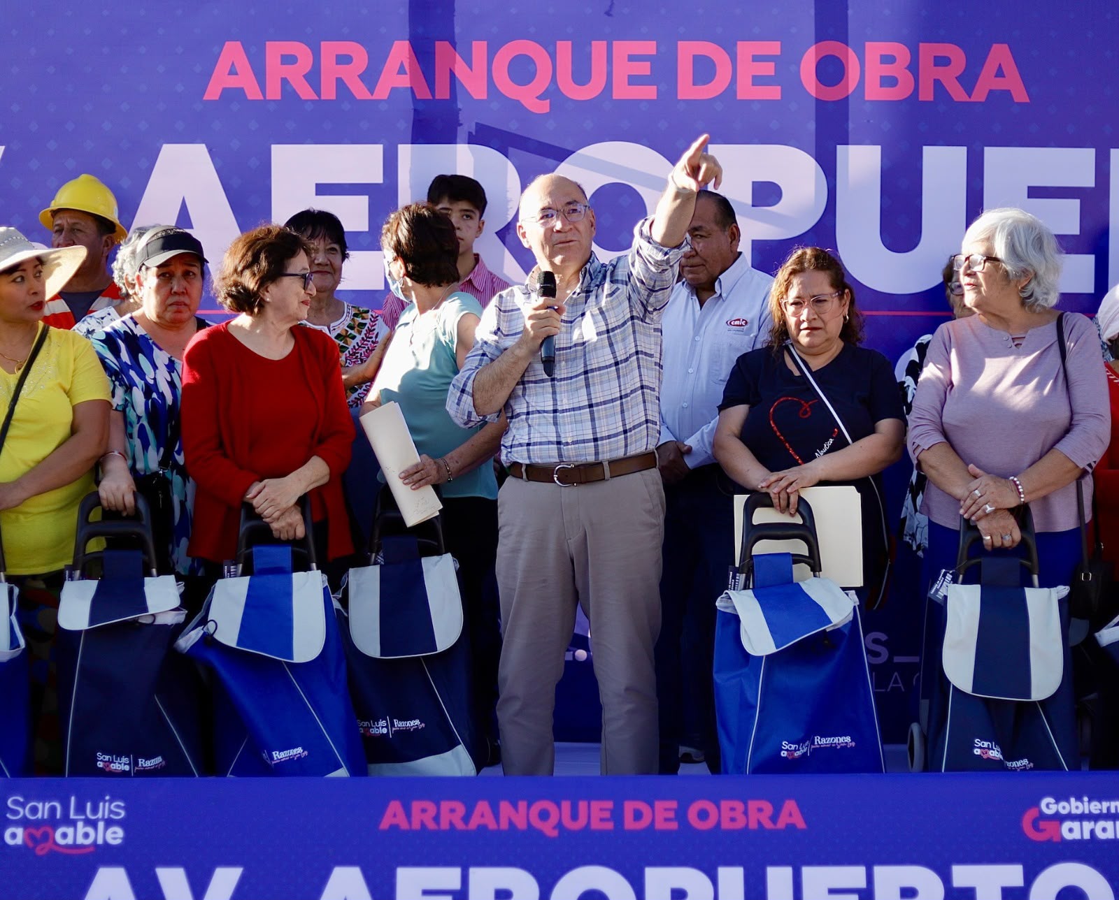 Galindo inicia rehabilitación integral de la Avenida Aeropuerto en la zona norte de la Capital