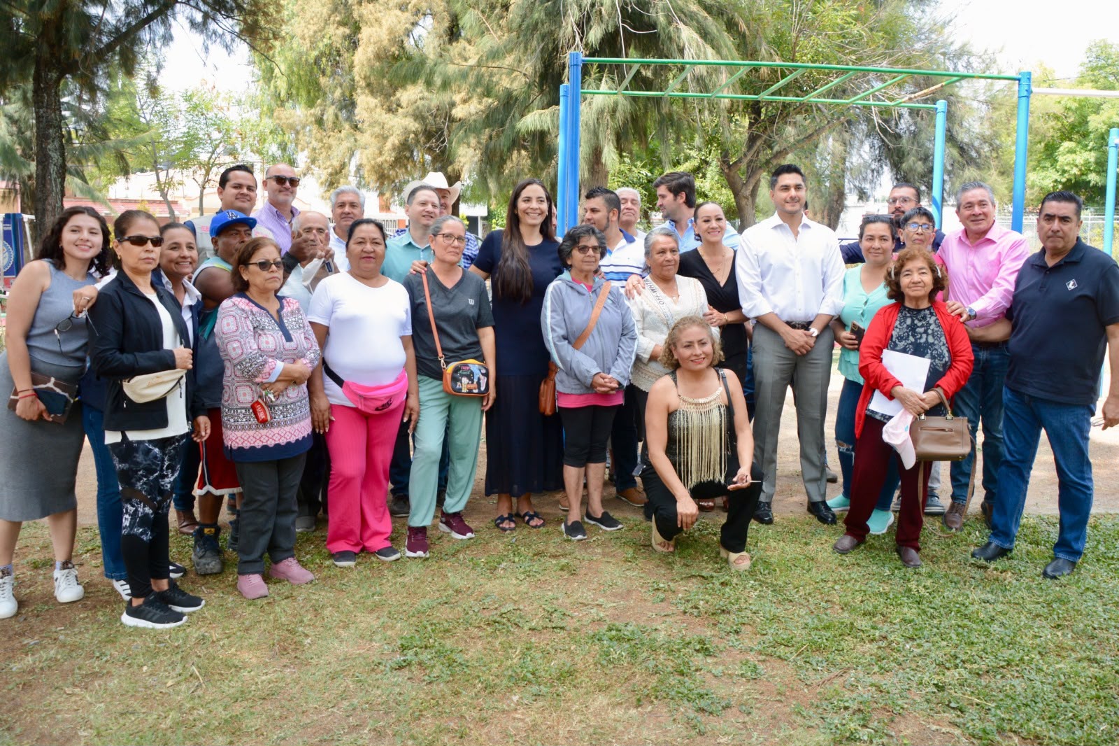 Gobierno de la Capital realiza trabajos de mejora en la Colonia San Leonel, con Capital al 100
