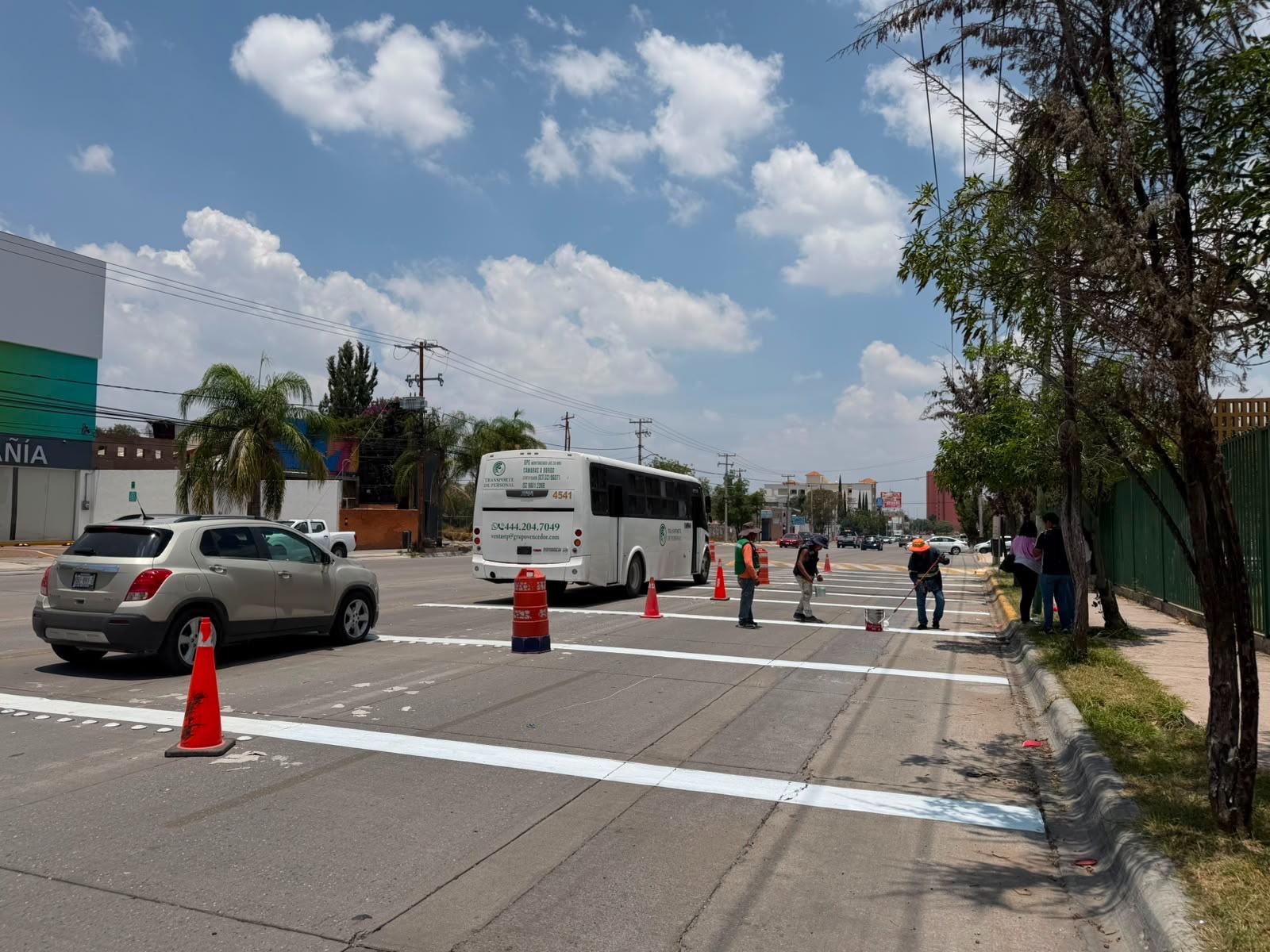 Gobierno de la Capital da continuidad a obras de seguridad vial en avenida Chapultepec