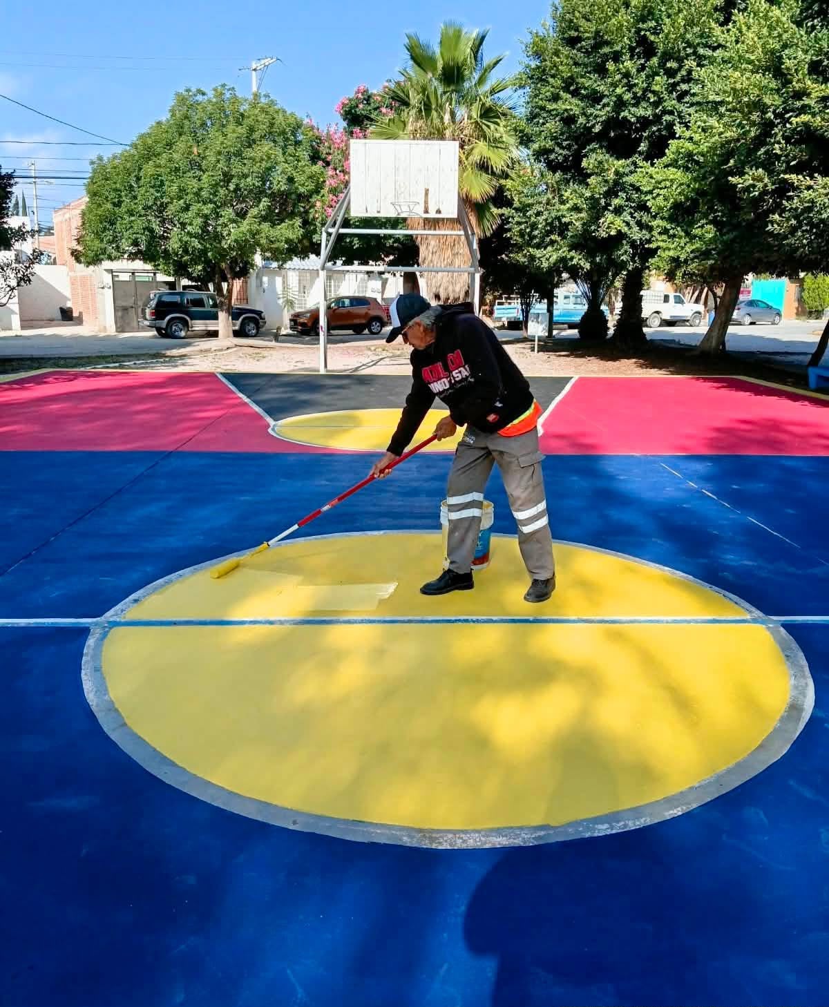 Gobierno de la Capital suma 72 canchas rehabilitadas para niñas, niños y jóvenes