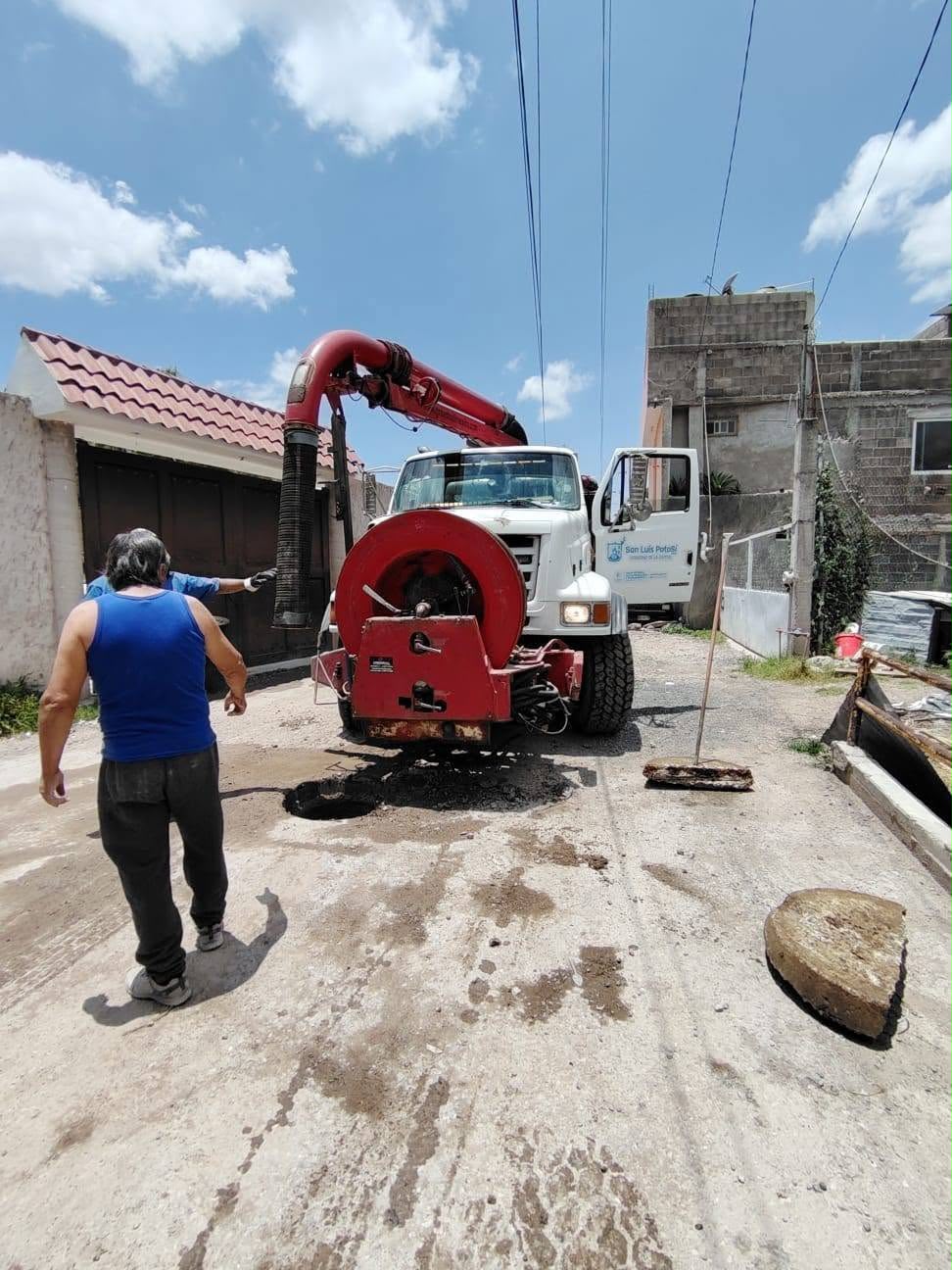 Limpieza de drenajes de cuadrillas capitalinas llega hasta La Maroma y la colonia Vicente Guerrero